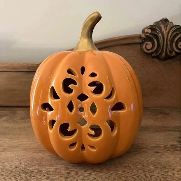 Other - Fall Pumpkin Decor Tea Light -
8" high 7" diameter